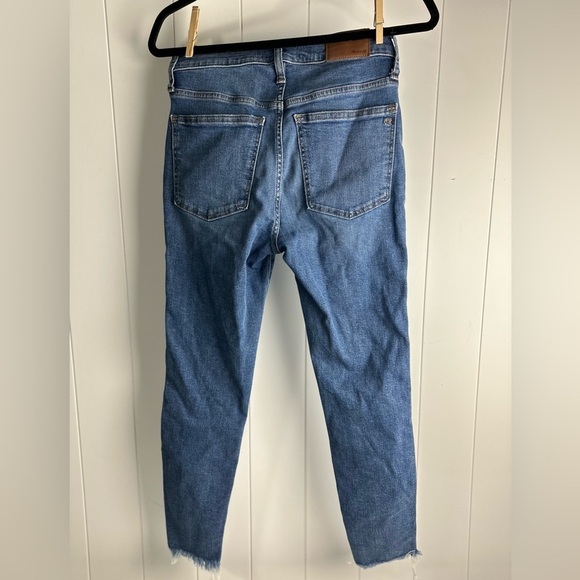 High-Rise Button-Fly Blue Jeans - Picture 4 of 5